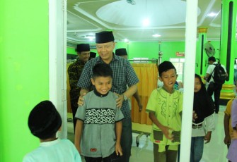 Gubernur Bengkulu Rohidin Mersyah Dalam Kunjngan Kerjanya dI Desa Sibak Kecamatan Mukomuko Selatan Kabupaten Mukomuko