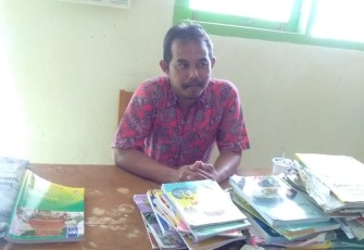 Kepala Sekolah SMPN 12 Satu Atap Adi Susanto