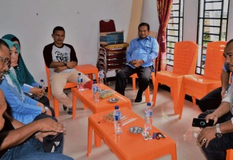 Arahan Serta Proses Musyawarah Antara Tim PDAM Bireuen Dengan Pengelola Desa Ie Rhob Barat Kecamatan Simpang Mamplam Kabupaten Bireuen Berlangsung Penuh Suasana Keakraban di Aula Kantor Kades Desa I Rhob Barat Kecamatan Simpang Mamplam Bireuen Senin 21 Oktober 2019