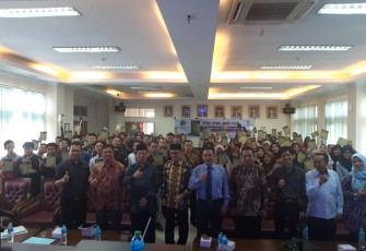 Bedah Jurnal Ilmiah: Ubah Skripsi Jadi Artikel