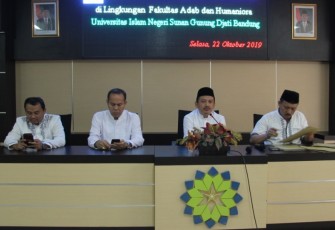 FAH UIN SGD Gelar Sertijab untuk Bangun Atmosfer Akademik 