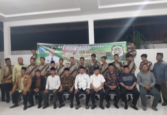 Lembaga Seni Qasidah Indonesia (LASQI) Labuhanbatu dijamu Bupati Labuhanbatu di Rumah Dinas Bupati