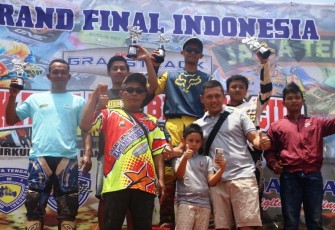 Mini Moto 12 Tahun Ikuti Ajang Grastrack Kapolres Brebes Cup 2019