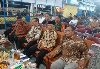 Danramil Hadiri Pagelaran Wayang Kulit Di Desa Binaan 