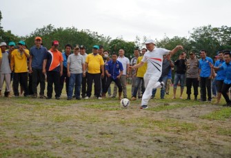 Gubernur Rohidin Pacu Kreatifitas Karang Taruna Seluma