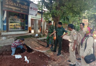 Desa Kutosari Lakukan Normalisasi Saluran Air