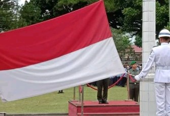 Pengibaran Bendera Merah Putih
