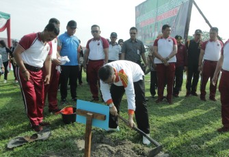 Forkopimda Asahan Tanam Ratusan Jenis Pohon dan Tanaman