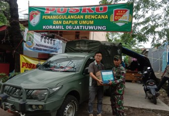 Posko Banjir Kodim Tangerang Terima Bantuan Sembako PT Alam Sutra