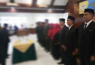 Kepala Dinas Pertanian dan Pangan Aceh Utara (kanan) pasca dilantik