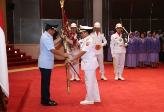 Panglima TNI Pimpin Sertijab Danjen Akademi TNI dan Asops TNI  