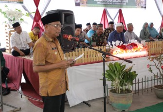 Bupati Asahan Berikan Sembako Kepada Kaum Dhuafa
