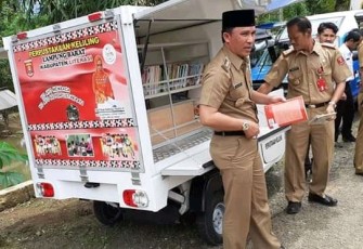 Bentor Perpustakaan Keliling