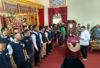 Ketua PMI Provinsi Aceh Ir.Teuku Alaidinsyah M.Eng melantik pengurus PMI Aceh Singkil masa bakti 2020-2025 dipendopo Bupati setempat.