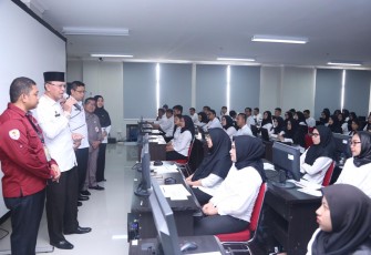 Walikota Syahrul Berikan Semangat dan Motivasi kepada Peserta Ujian SKD CPNS