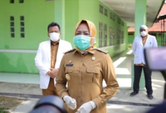 Bupati Tulang Bawang Winarti SE MH