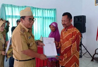Warga Sasaran TMMD Reguler Dapat Santunan Kematian Dari Bupati Pekalongan