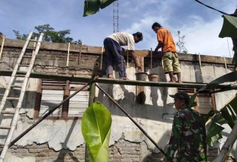 Rehab RTLH Suwarni Pengecoran Ring Balok