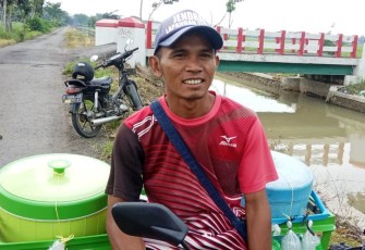 Hasan (37)