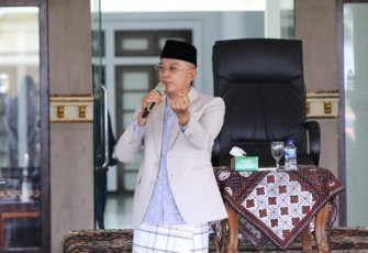 Bupati Bengkulu Selatan Gusnan Mulyadi 