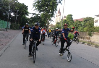 Dandim 0503/ JB Bersepeda Bersama Walikota Jakarta Barat