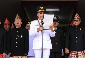 Bupati Bengkulu Selatan Gusnan Mulyadi Jadi Inspektur Upacara Perigatan Hari Ulang Tahun ke-71 Tahun 