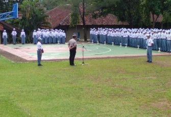 Kapolsek Bandar Gelorakan Rasa Nasiolisme Pada Pelajar