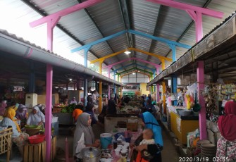 Pasar Tradisional Kabupaten Tegal Tetap Berjalan Normal 