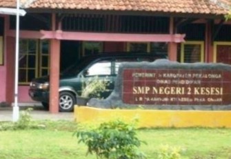Keluarga Besar SMP 2 Kesesi Siap Sukseskan Pembukaan TMMD