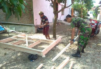 Berkah Hadirnya TMMD Reguler Pekalongan Bagi Tukang Kayu