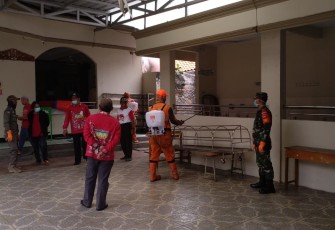 Sterilisasi Wilayah Upaya Cegah Covid-19 Oleh Koramil 03/Pasar Rebo