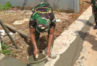 Pembuatan Saluran Air di Jalan Haji Muhari Capai 73 Persen