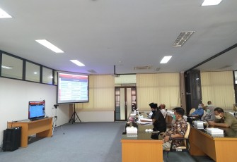 Situasi Musrenbang RKPD Pemkab Blitar Lewat Telekonferensi di DPRD Kabupaten Blitar 