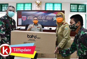 Danrem 143/HO Serahkan 4.000 Bantuan APD secara simbolis