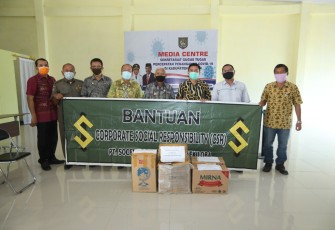 PT Socfindo Aek Loba Beri Bantuan APD Pada Gugus Percepatan Penanganan Covid-19 Asahan