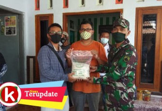 Komunitas Batang In Taiwan Bagikan Beras ke Warga Terdampak Covid-19