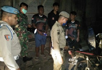 Sejumlah Pemuda Dibubarkan Patroli Gabungan