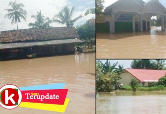 Kondisi banjir merendam pemukiman penduduk