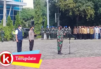 Dandim 0507/Bekasi Pimpin Apel Gelar Pasukan Dalam Rangka Pengamanan Kunjungan Kerja Presiden RI-1 di Mall Sumarecon Bekasi
