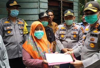 Kapolres Kampar Beri Surprise Kepada Korban Curanmor