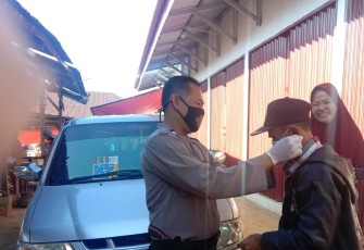 Polsek Mukomuko Selatan Bersama TNI dan Puskesmas Imbau Masyarakat Patuhi Protokol Kesehatan