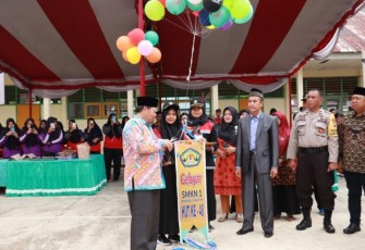 Kepala Dinas Pendidikan Kebudayaan Provinsi Bemgkulu H Budiman Ismaun Hadiri Perayaan HUT ke 48 Tahun SMKN 1 Bengkulu Selatan 