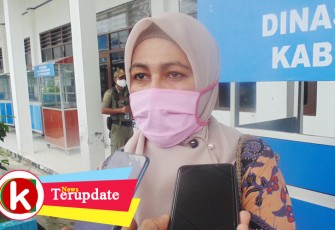 Kadis Koperasi dan UKM Raja Ampat Ria Siti Nurhaliza Umlati S.sos