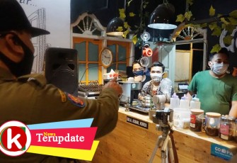 Kasatpol PP Kabupaten Tegal Tegur Pemilik Kafe Langgar Aturan Jam Operasional 