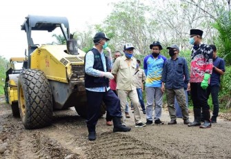 Bupati Musirawas Tinjau Peningkatan Infrastruktur Jalan
