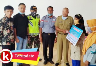 Pemdes Tanjung Kemuning OKU Timur Bagikan BLT DD Tahap Pertama Untuk 60 KK