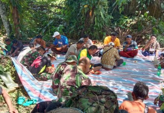Tentara Datang, Semangat Gairah Hidup Warga Desa Batu Jongjong Bertambah