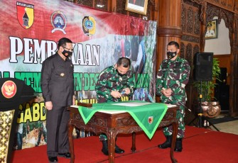 Dandim 0807/Tulungagung Terima Tugas Pengerjaan TMMD dari Bupati