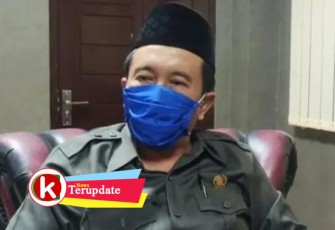 Wakil Ketua DPRD Kabupaten Blitar Mujib (foto: Faisal NR / Klikwarta.com)  