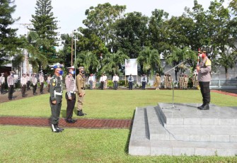 Kapolres Bitung Pimpin Apel Gelar Pasukan Operasi Patuh Samrat 2020